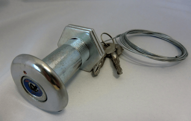 [110003029] Outside release kit with keys.